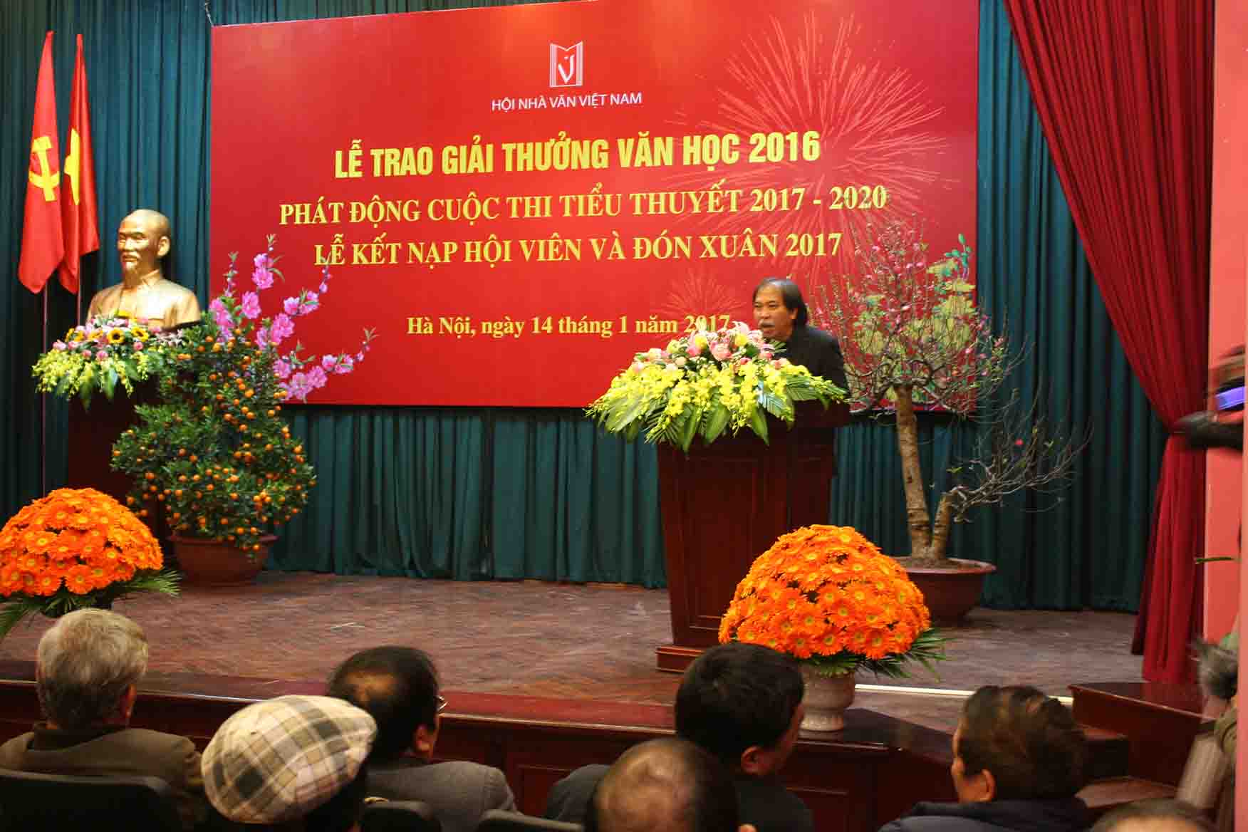 baocaogiaithuongvhnt2016