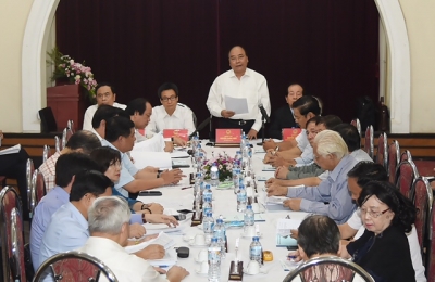 Thủ tướng Nguyễn Xuân Phúc làm việc với Đoàn Chủ tịch Liên hiệp các Hội văn học nghệ thuật Việt Nam