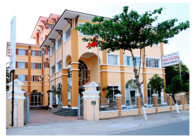 NHÀ SÁNG TÁC NHA TRANG